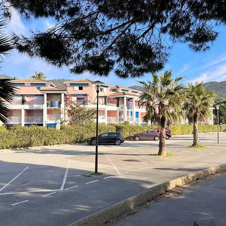 Le Lavandou, 3 Pieces, 4 Personnes - Fr-1-251-469 Apartment